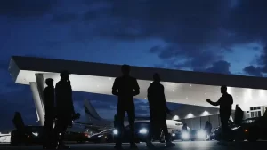 money-shot-2021-logistics-mph-club