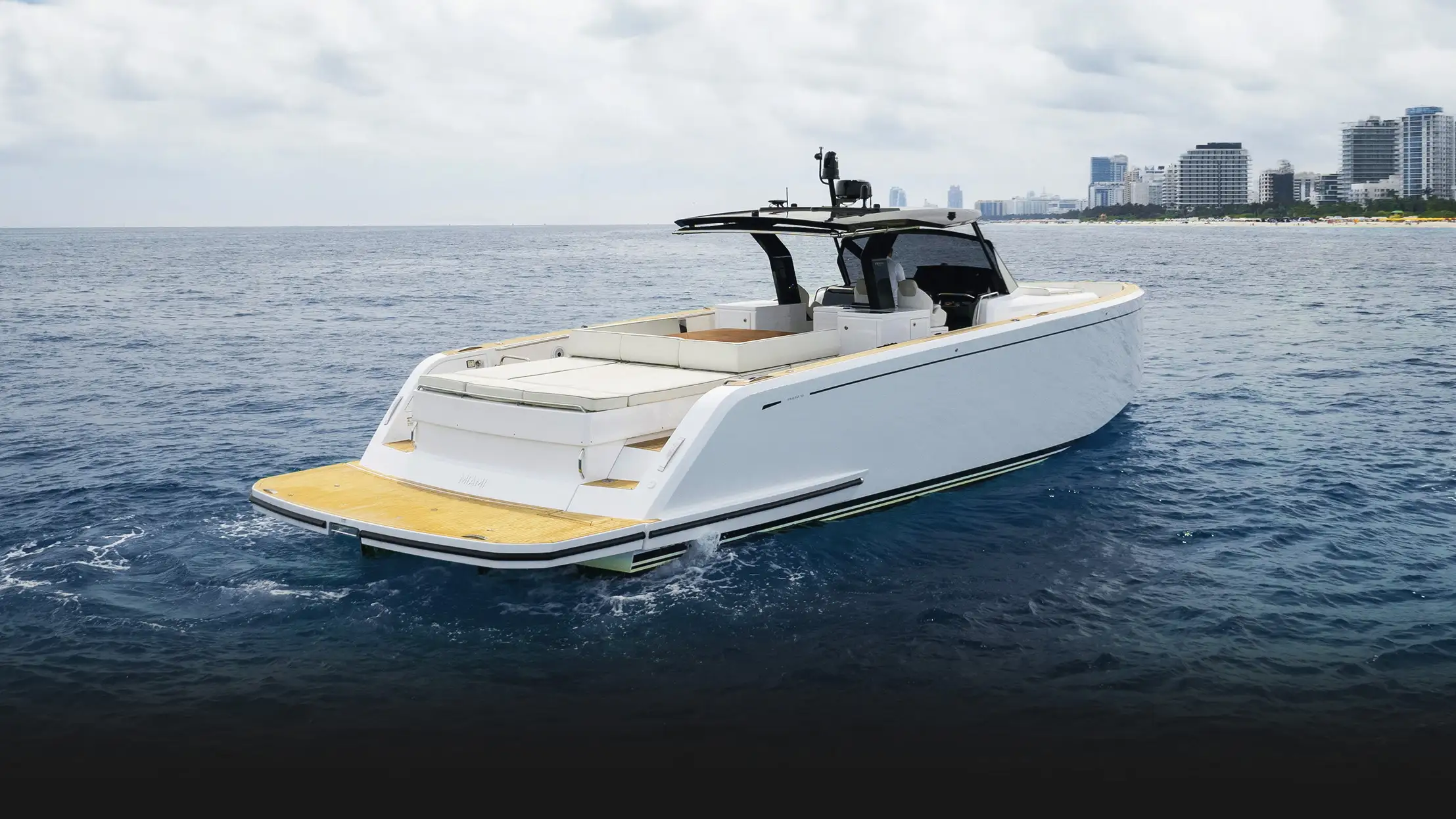 Pardo 50 Yacht charter profile view mph club