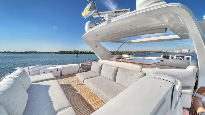 70 Azimut Lupo 1 Yacht Charter upper deck view - mph club